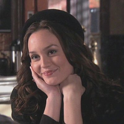 tisthedamnhaze's profile picture. 