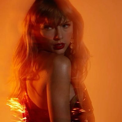 Amelia1748040's profile picture. Taylor Swift Leeds united Lionesses