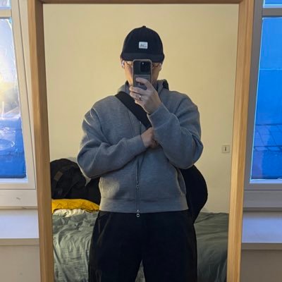 JordanHaTTs's profile picture. j'aime bien le graphisme
#KCORP