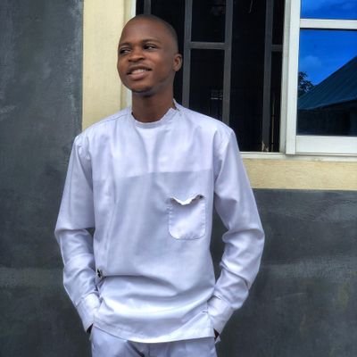 DevWithEmmy's profile picture. 🎓 Biotech undergrad (200L) | 💻 Aspiring full-stack dev → bioinformatician | 🚀 Future biotech founder | 📍 Nigeria | Documenting my journey #1000DaysOfCode
