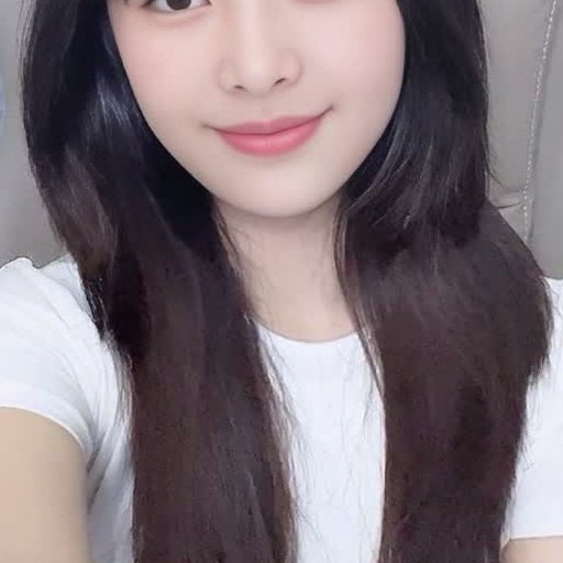 Xurie639994's profile picture. 