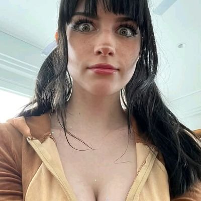 cartoon_al33521's profile picture. 1050063161 text me on zangi let chat privately 👅💖💞