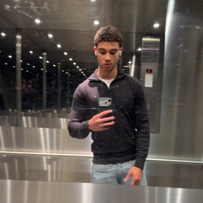 jesaja_balbuena's profile picture. Just a kid living his dream life getting better every day