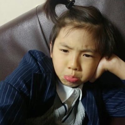 ฟังน้า ติดมหาลัยแจกตัวเองให้คนที่รีทวิต