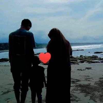 Faniza_ratnasar's profile picture. belajar memperbaiki diri sendiri