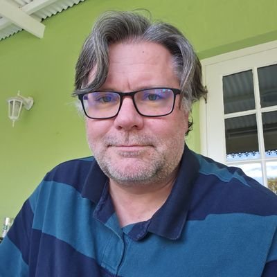 onegreenparker's profile picture. South African | I can help with your transition to Linux from Windows | VICIdial | Linux | https://t.co/0Mk58QdjYl | Raspberry Pi | Call Centre Guy
