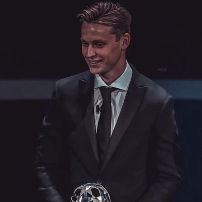 mohammad_i_fcb's profile picture. Muslim ☝️
                                                                   @fcbarcelona sempre 💙❤️
                             Frenkie | Raphinha | Yamal