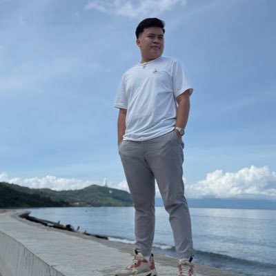 MjoshOlan's profile picture. 