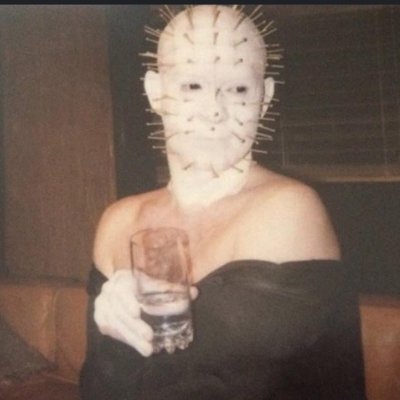 lostluminaree's profile picture. delusional, but like in a fun way.

Graduate of the Natasha Bedingfield school of writing.