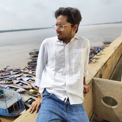 Surriroyh's profile picture. Self Employed • Aspirant • Techie •
Ambivert 

3/8 UT's. 18/28 States.
Like being alone