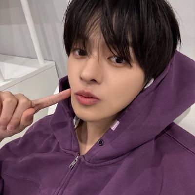 ald1leooO's profile picture. alpha drive one #1 defender.