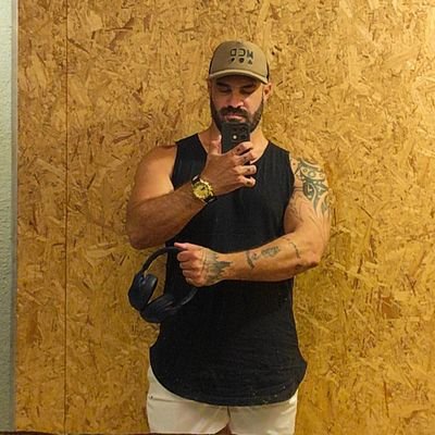 ShuraJung's profile picture. Botafoguense 🖤
Escorpiano ♏
Cursando Adm 📑
Seu próximo barbeiro💈

Nem sei o que eu tô fazendo aqui de novo