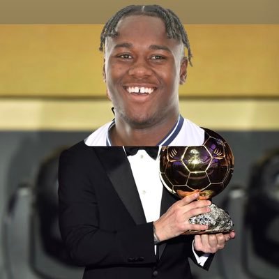 camhepi's profile picture. Barnsley 🔴 , waffles about reds , adores reyes cleary