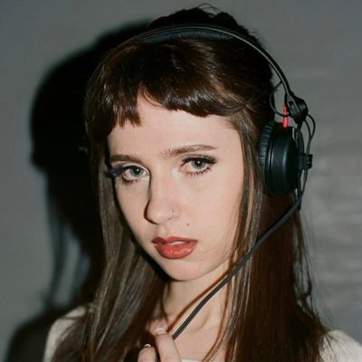 l3l3l3_71c14's profile picture. .