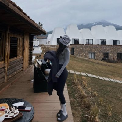 emilydreamchasr's profile picture. She believed she could , so she did❤️🏆