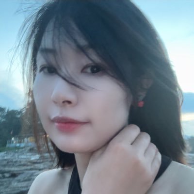 fy7788's profile picture. G+没有人是自己想要的完美的，标准衡量不了人，丈量不了心，自悟自觉自在
不见不约，黄推五毛绕路别加我
图片花名含笑
而独不闻之翏翏乎？
