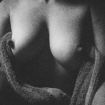 MGalina46249's profile picture. Estilo directo y comercial
📚 Relatos eróticos originales + contenido exclusivo.
💋 Fantasías que te harán volver por más.
📩 Acceso privado y sin censura en DM