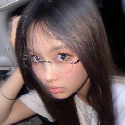 bluepezrl's profile picture. 