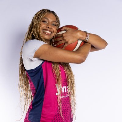 mariepoiraudd's profile picture. mariae,christo,trinitati(愛)🪽 …..IG:mariepoiraudd. 📲🎓GRACE CHRISTIAN SCHOOL CLASS OF 2027’📍NC