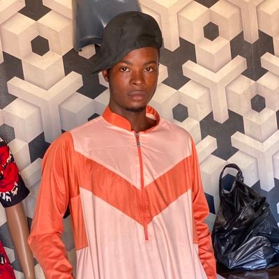 realmudashir's profile picture. Grace