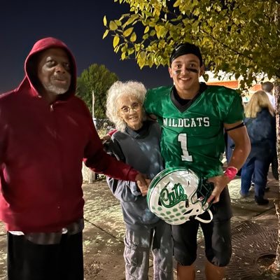 Jlaird0's profile picture. |Safety:Running Back| @ Walter Johnson HS 26’ | 5’9 170| Head Coach: @WJHS_fball Phone -2028556948
