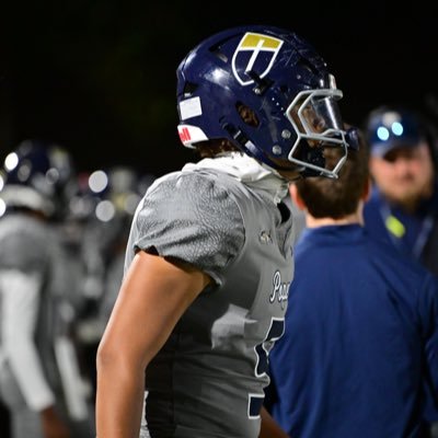 PierceThigpen's profile picture. Pope St. John Paul II C/o 27’ 6’4 220 🏈TE/DE -NPA @BuckFitz 📲615-982-3430