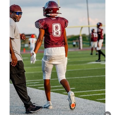 1k_3456's profile picture. Belleville west high school WR 5’10c/o 27 weight 140 out side receiver contact: 6186840555 stepensjaylen56@gmail.com mom: 6185382392 lauragaston86@yahoo.com