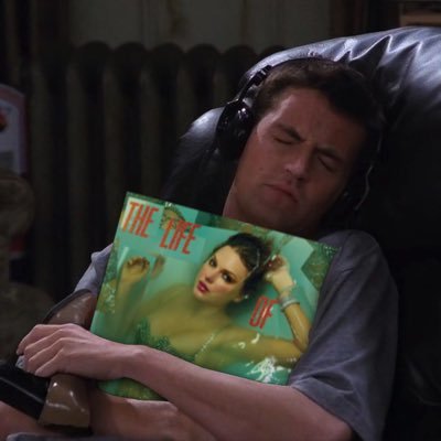 hippo0fdoom's profile picture. humanoid kirby. unapologetically fat feminist. pierogi enthusiast. swiftie.