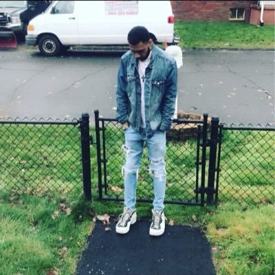 DarriusLooney_'s profile picture. 