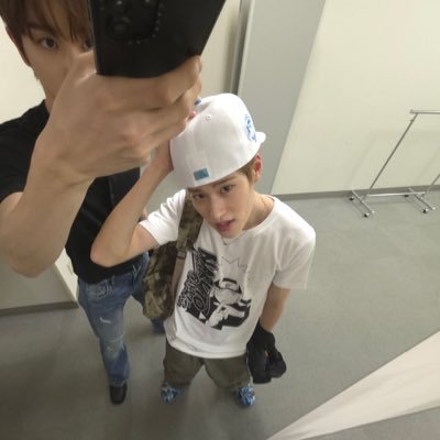 mttzch's profile picture. (❤︎) 앤톤 ໒꒱⋆₊˚