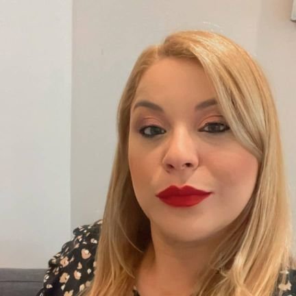 JessicaAnd97119's profile picture. try
my best