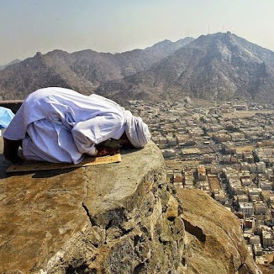 ayman_daef's profile picture. 