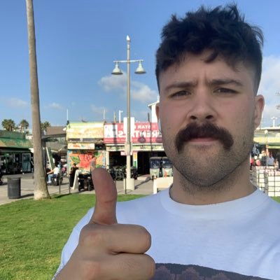 alargemike's profile picture.