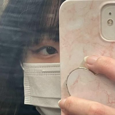 대학생이라 디엠 답변 느릴 수도 잇긔..
천천히 기다려주시긩.. 
대학교 그만 물으세욤 안 알려 줄꺼임
166 46 B
인증 메인트윗에 있는걸로 퉁 치고 그런거 업슴 필요하면 말해요 해쥼 😏
현생 공과 사 확실히 두는즁 익명계좌없어져서 문상받는중! 오프분들도 공과사 확실히 하실분만🙏