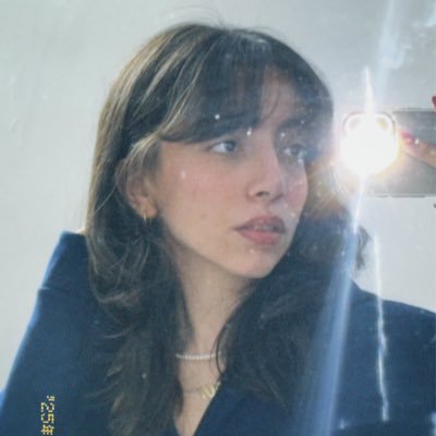 noelenaaa's profile picture. والا دیگه خودمم نمی‌دونم.
