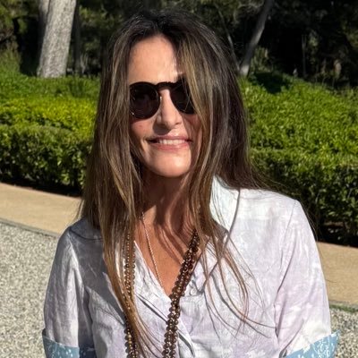 carol_herzog's profile picture. liberal und kritisch.