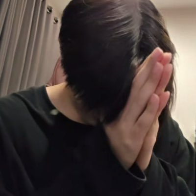 bxmx_6code's profile picture. แอคหลัก @earnnewearth | ลูกปะป๊าแม็กกี้กับพ่อพ่อบาส | 6code