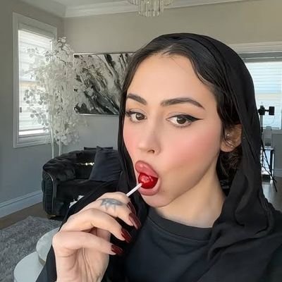 lizzy_been21302's profile picture. 