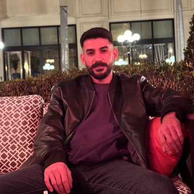 1Azadkc's profile picture. 