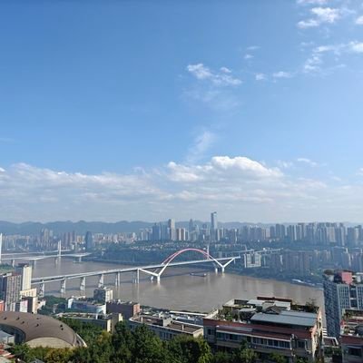 klwzhe's profile picture. 