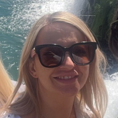 sarahwarah86's profile picture. Come on man, I'll be your Doug...