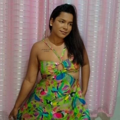 EstefaneLyra's profile picture. tudo oque é meu chegará a mim de alguma forma, que seja calmo e leve🧘‍♀️🕊🍃 .