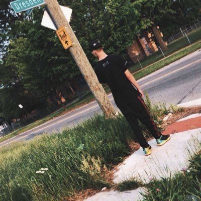 DoYouHTA's profile picture.