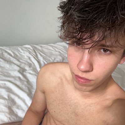 stevemooore642's profile picture. I am a gay pride