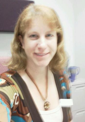 ezilyamuzed's profile picture. Here to meet by tweet. If I ever meet any of you in person, please wear deodorant.