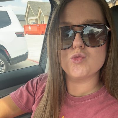 madisonelllis's profile picture. 