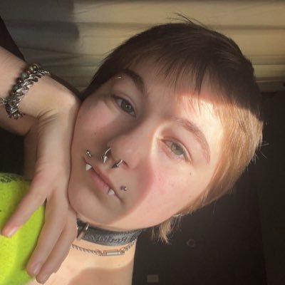 ohst4rboy's profile picture. ur local puppyboy🎾| 🦴he/him🐾 | 21⭐️ | NSFW‼️| i love my master!