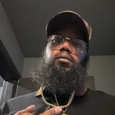 BmoEddieBaggz's profile picture. Fun spontaneous outgoing. In my bag! And down to earth