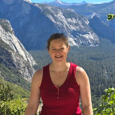 Speculative Fiction Writer | Futurescapes '23 & '24 | Codex | Former Professor | Literary Scholar | Ph.D. University of Texas at Austin 
https://t.co/OF0ZP3TxPr