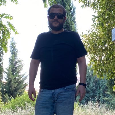 Vedat023307's profile picture. 